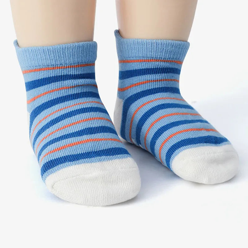 Kids Cartoon Animal Non-Slip Socks – 6-Pair Cotton Set